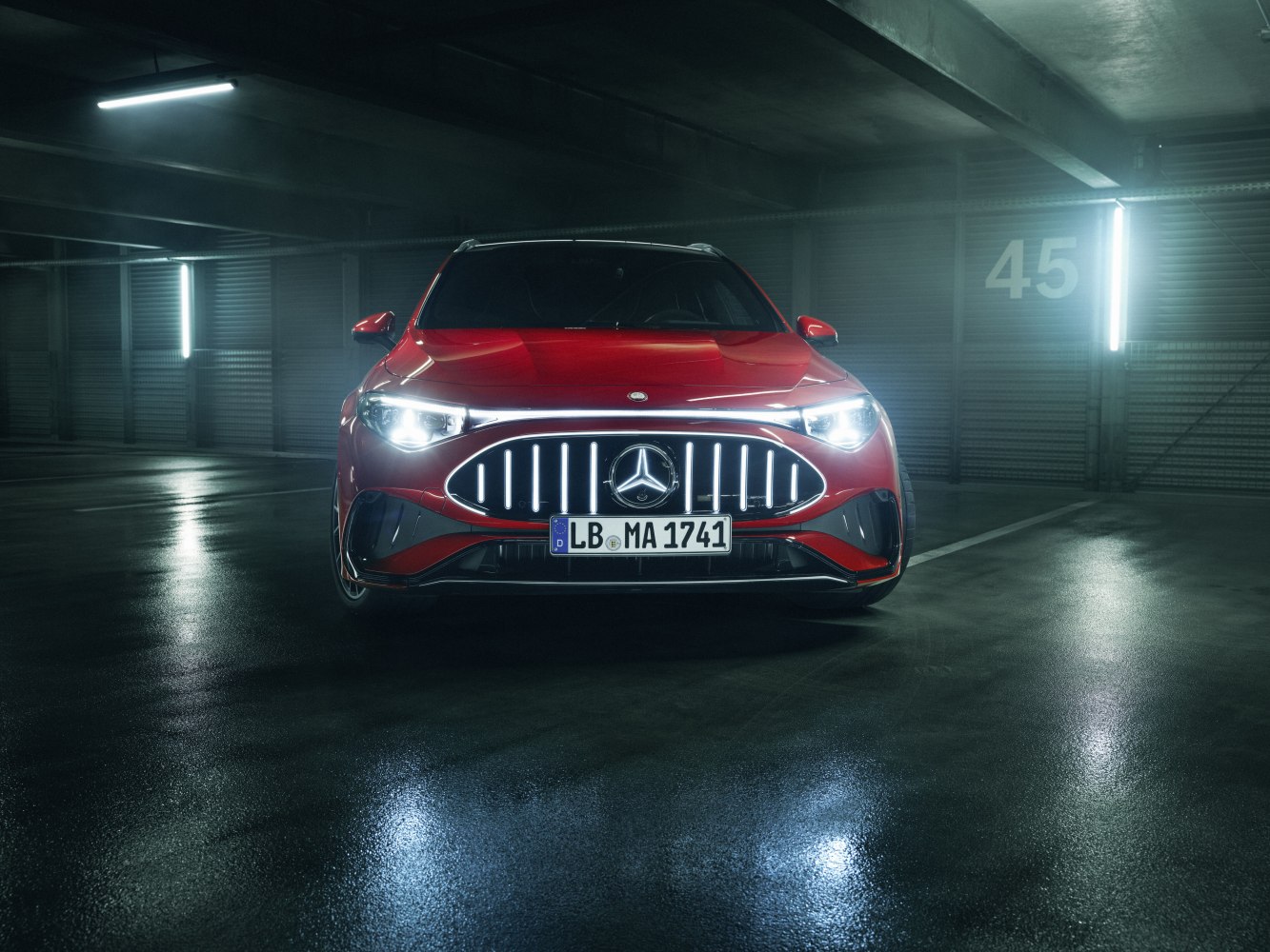 Mercedes-Benz EQB 250+ (2022-2023)