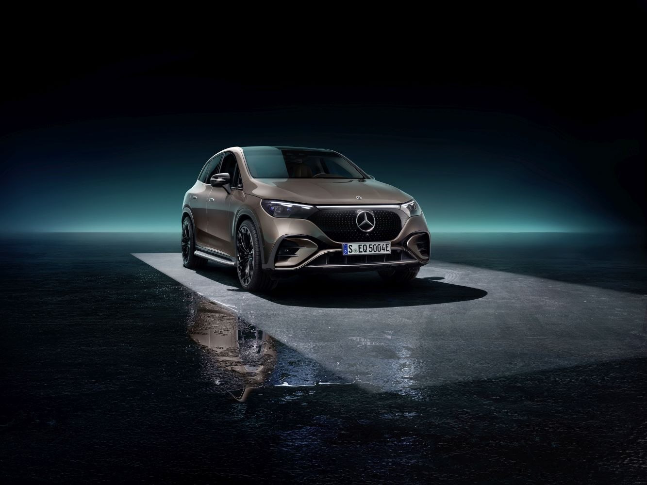 Mercedes-Benz EQE 300 SUV Edition (2024-2025)