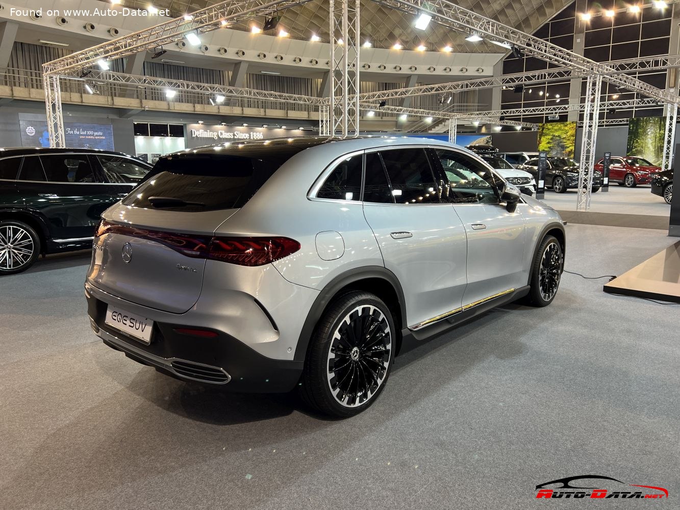 Mercedes-Benz EQE 300 SUV Edition (2024-2025)