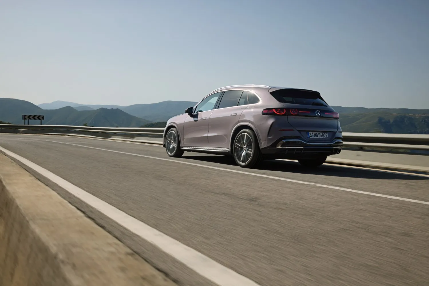 Mercedes-Benz EQA 250+ (2022-2023)
