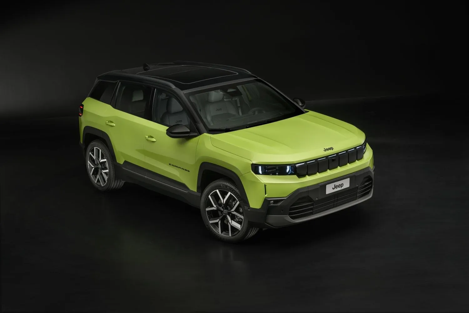 Jeep Compass First Edition Eléctrico 74 kWh 213 CV (2025)