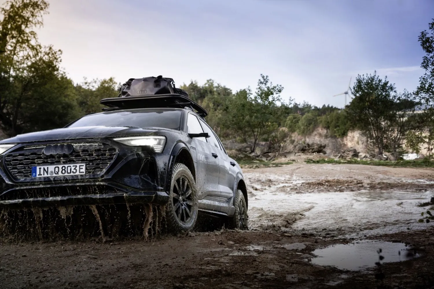 Audi Q8 e-tron 55 quattro S line (2022-2025)