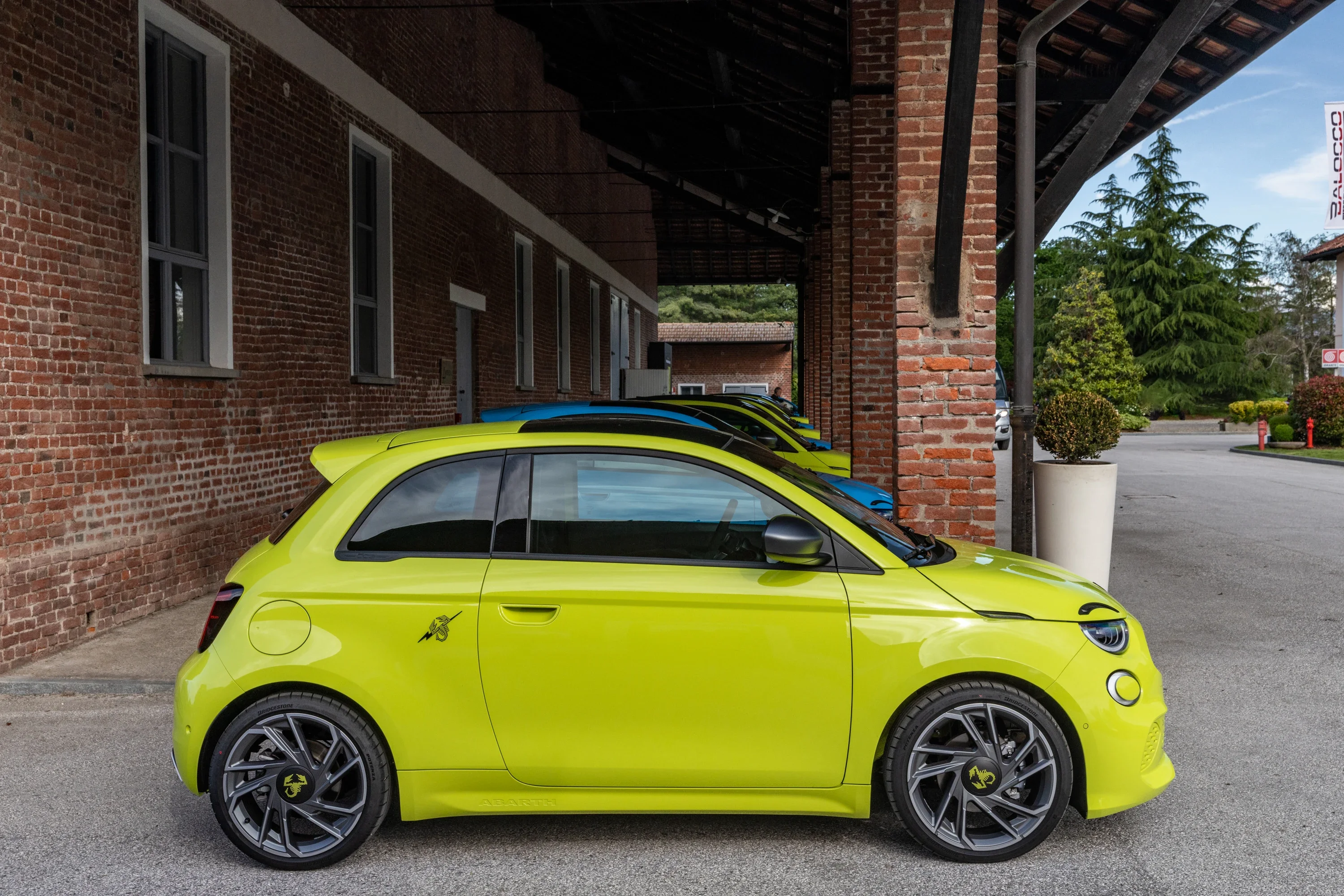 Abarth Cabrio 500e Turismo (2023-2026)