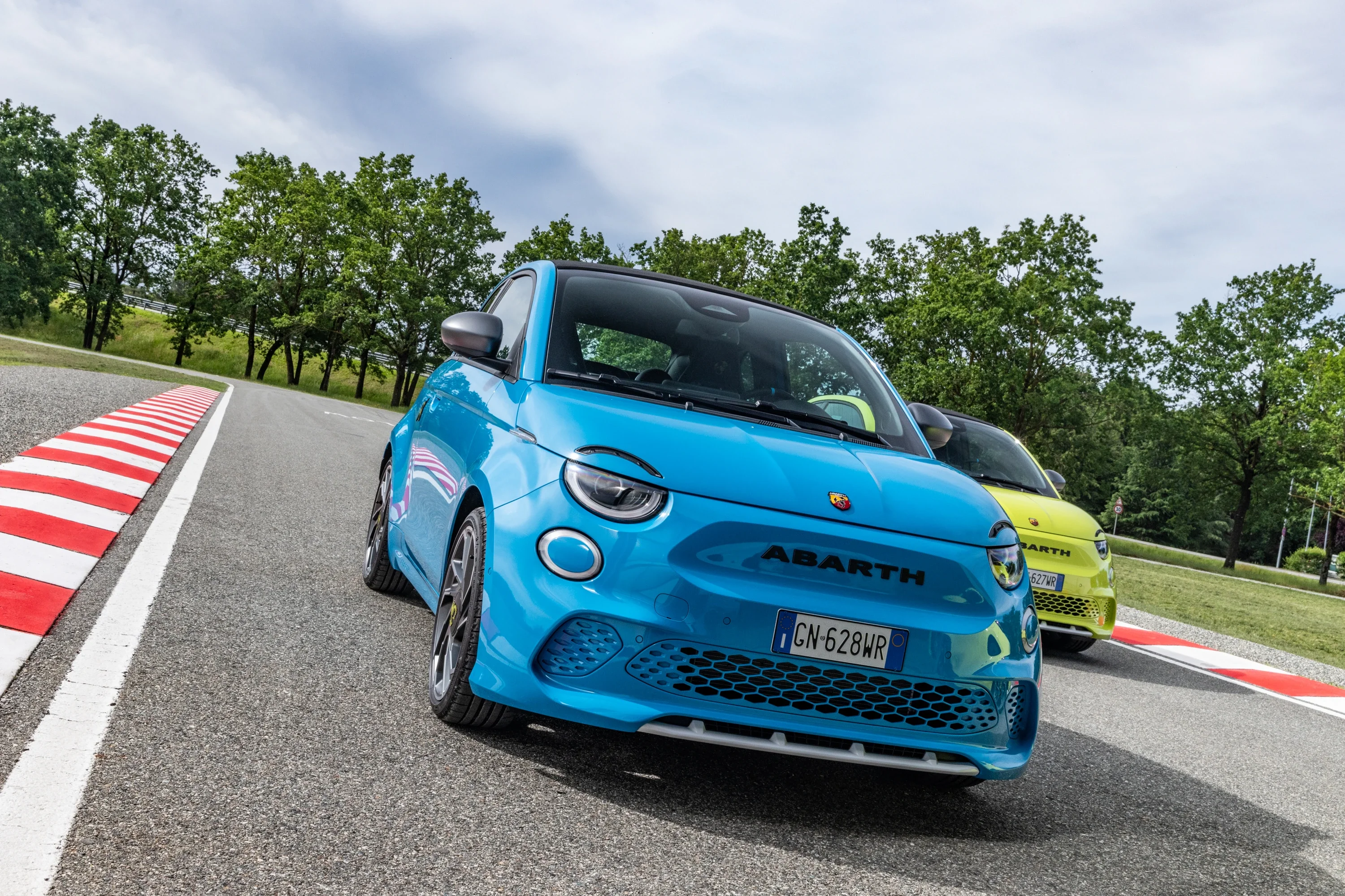 Abarth Cabrio 500e Turismo (2023-2026)