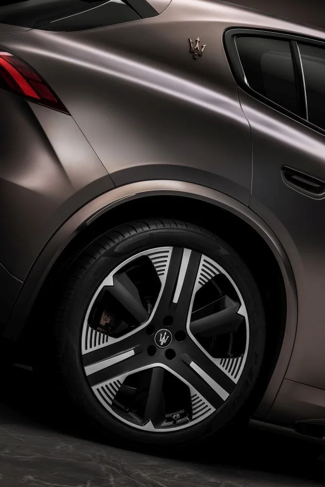 Maserati Grecale Folgore (2023-2025)