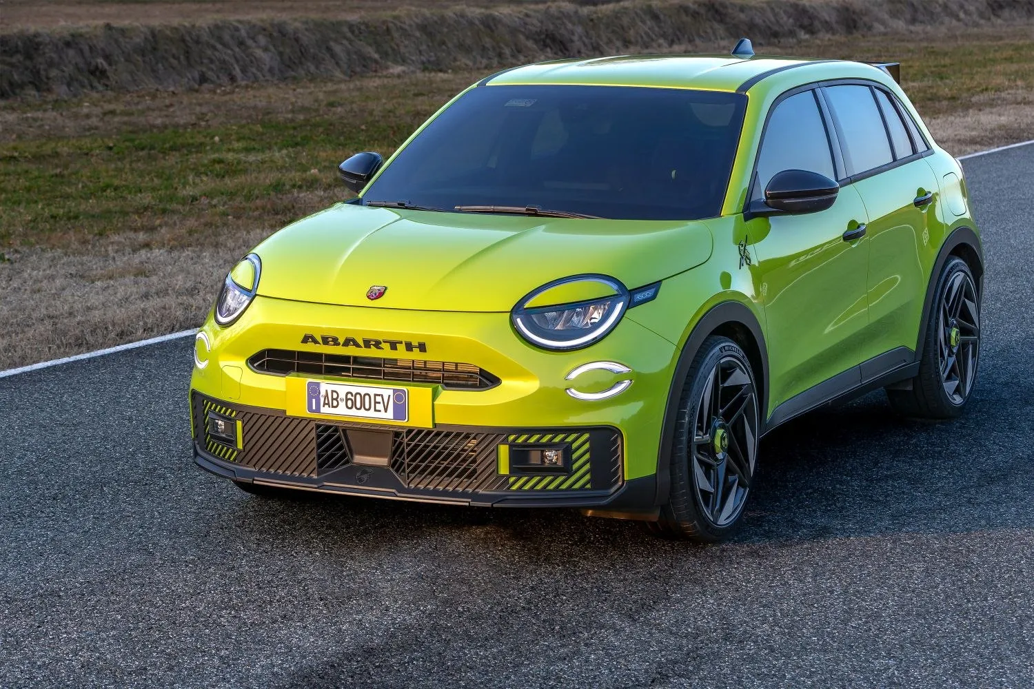 Abarth 600e Turismo 175 kW (240 CV) (2024)