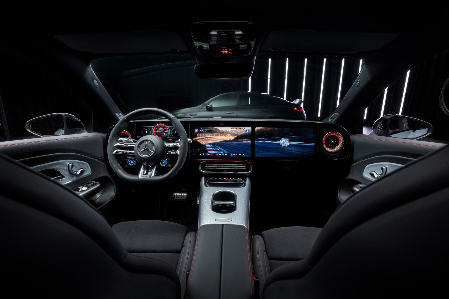 Mercedes-Benz EQB 350 4MATIC (2023-2025)