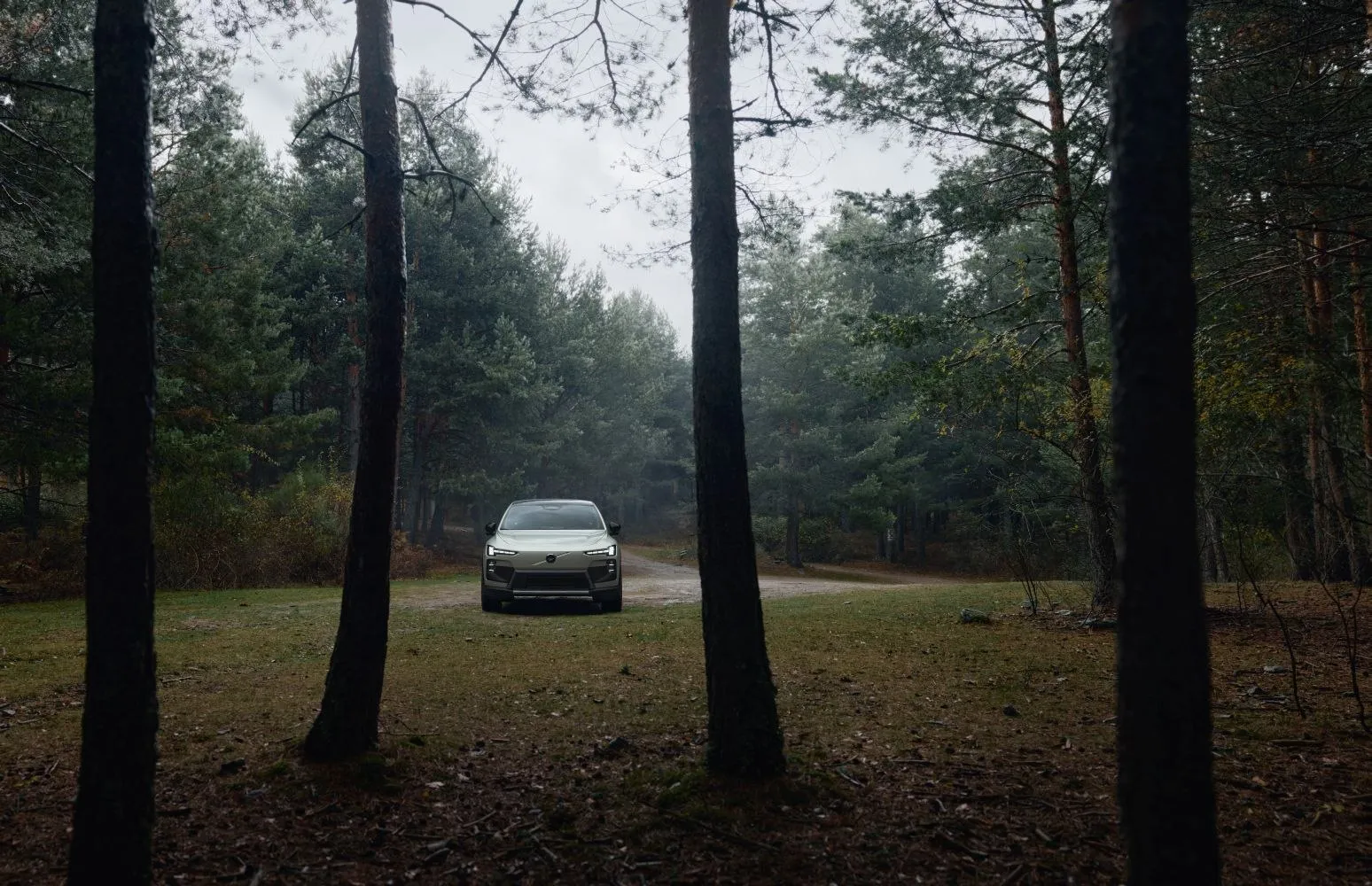 Volvo EX60 Cross Country Plus First Edition P10 AWD Electric (2026)