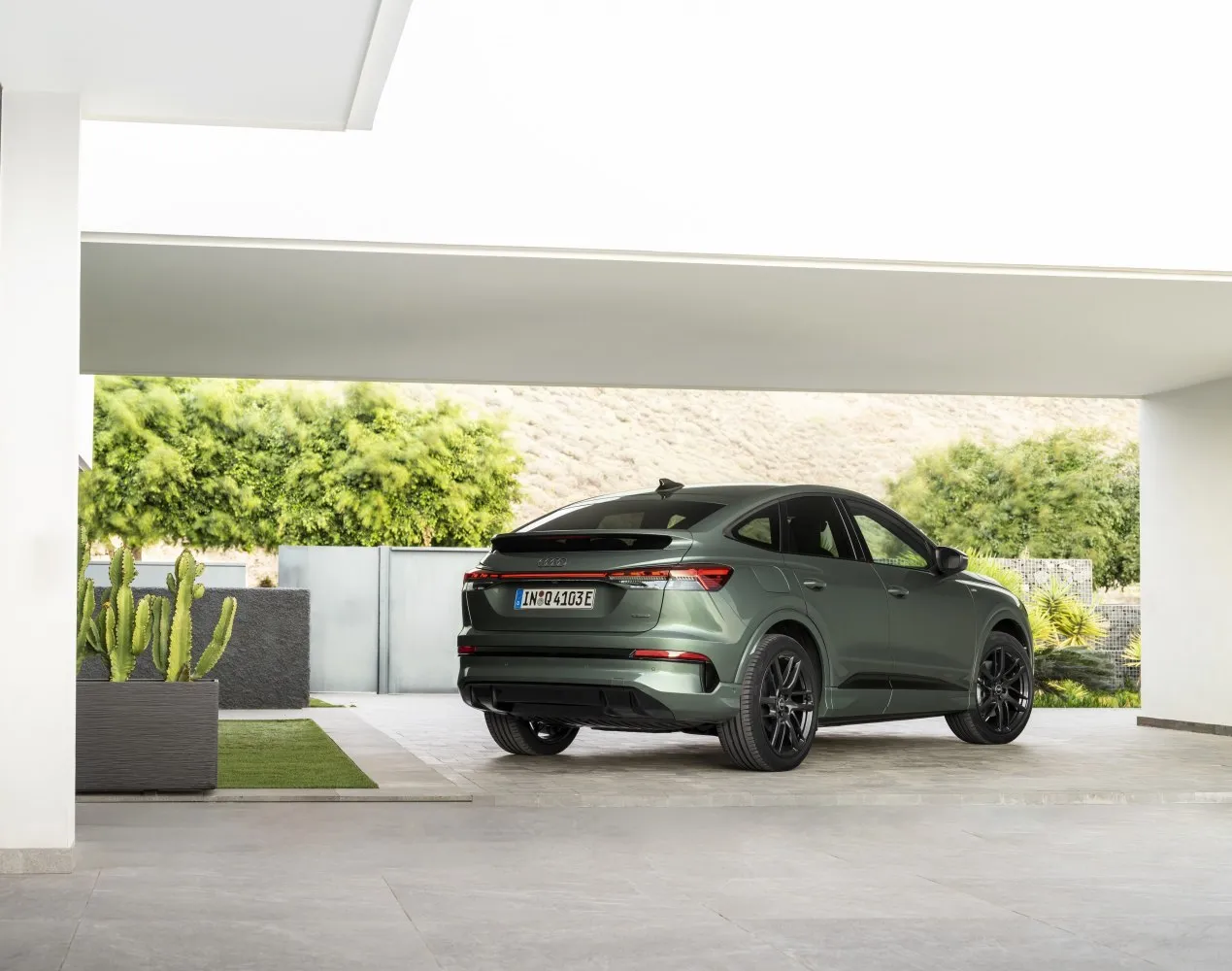 Audi Q4 Black line e-tron performance 210 kW 77 kWh (2026)