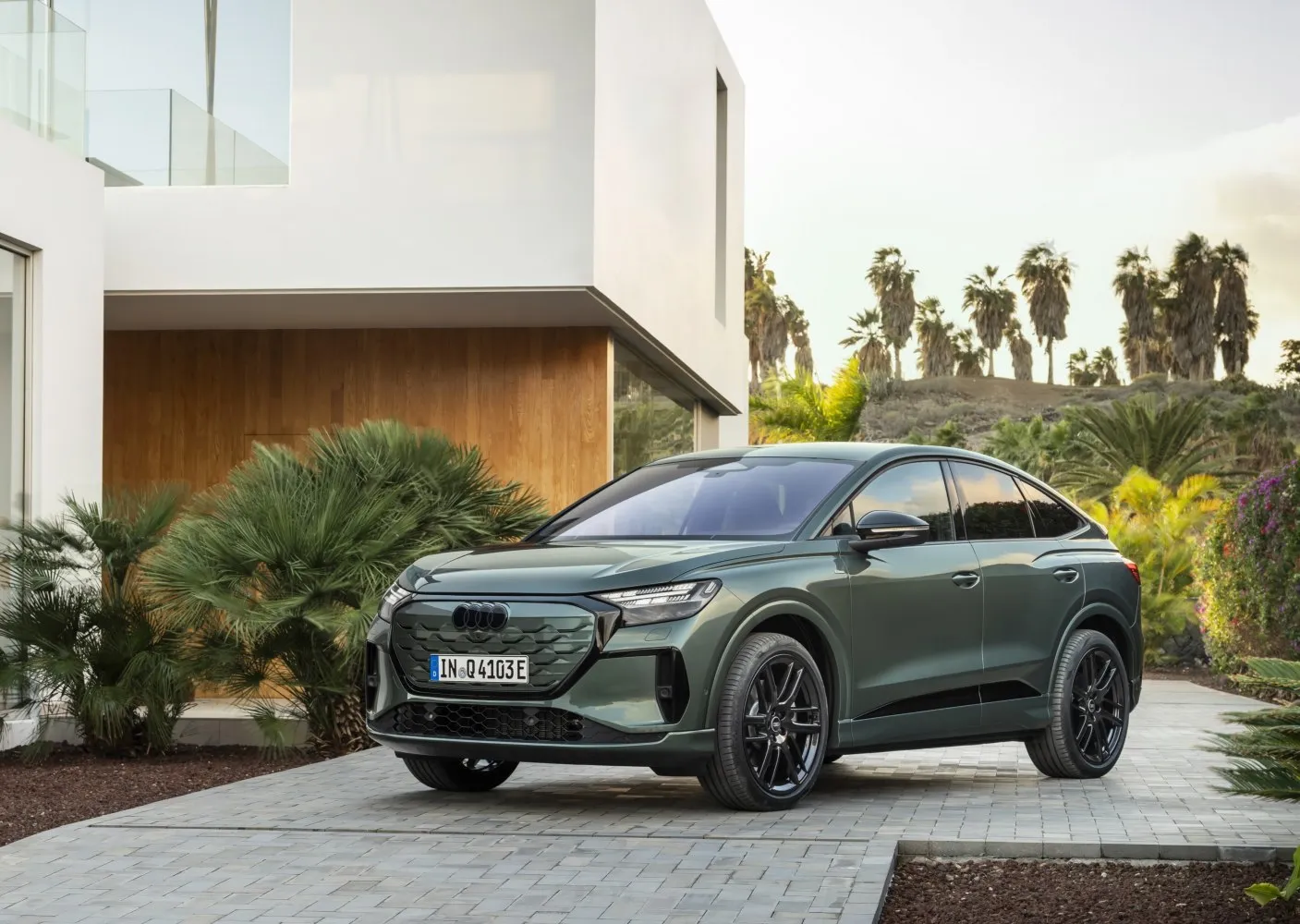 Audi Q4 Sportback S line e-tron performance 210 kW 77 kWh (2026)