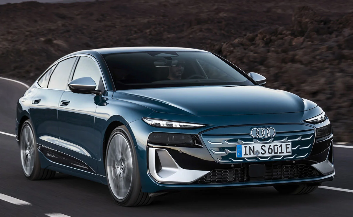 Audi A6 Avant e-tron Advanced (2024)