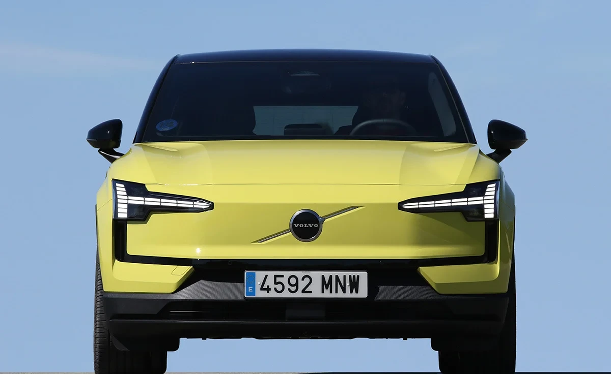 Volvo EX30 110 kW (150 CV) batería 69 kWh