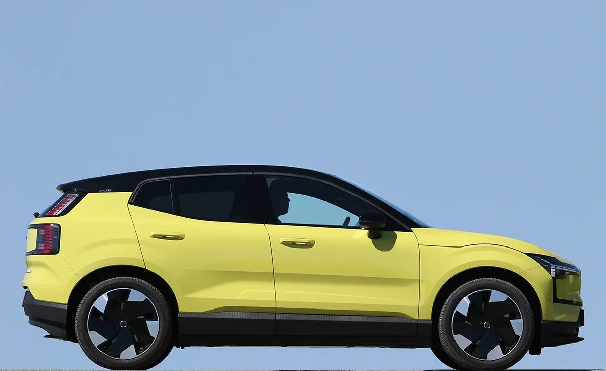 Volvo EX30 110 kW (150 CV) batería 69 kWh