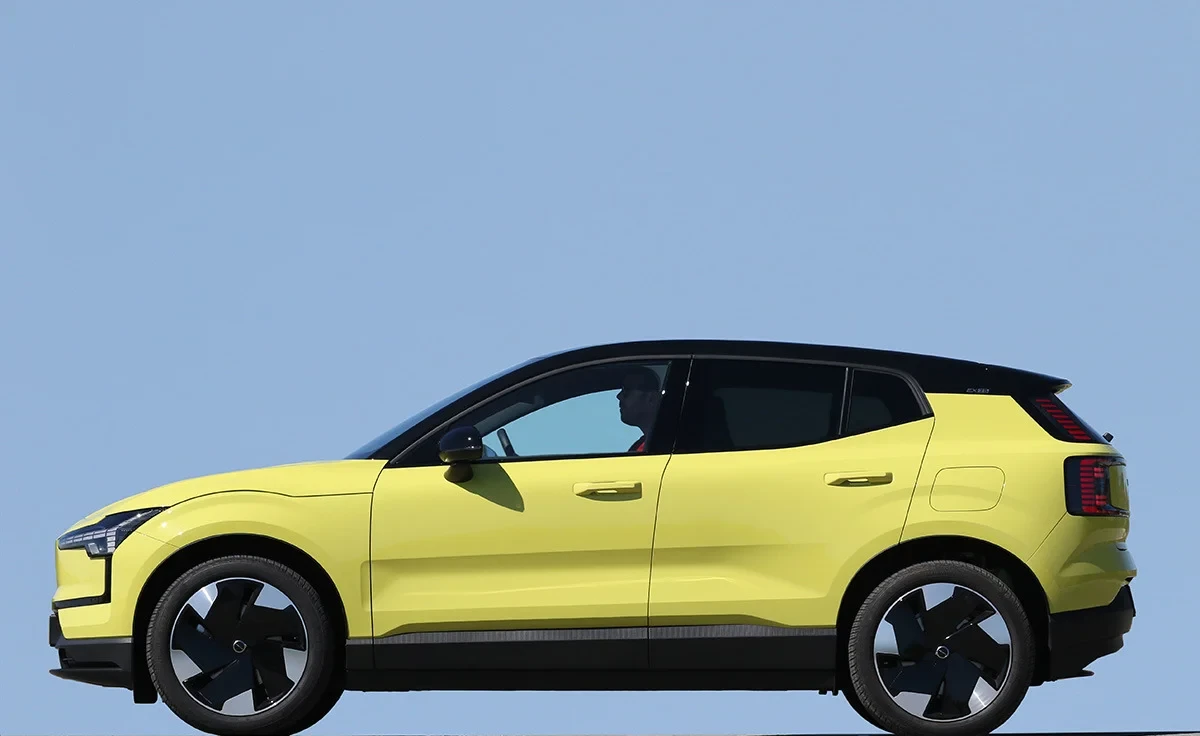 Volvo EX30 110 kW (150 CV) batería 69 kWh