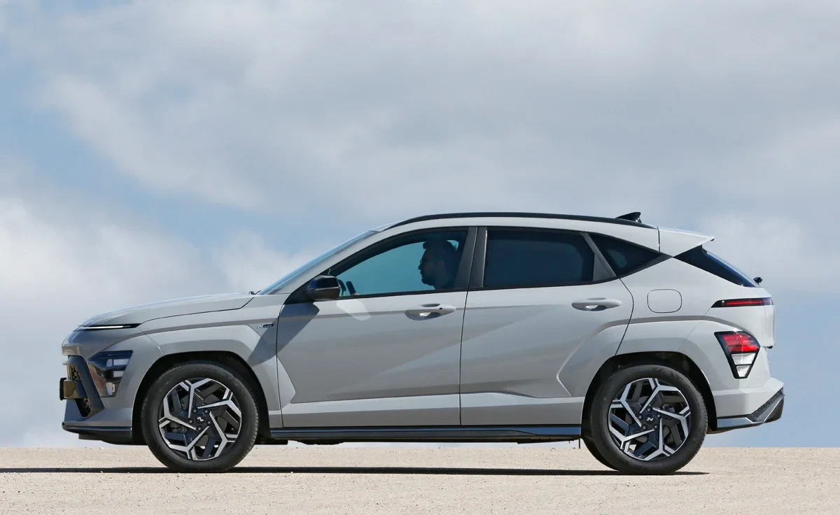 Hyundai Kona Eléctrico Tecno 204 CV 65 kWh (2024-2025)