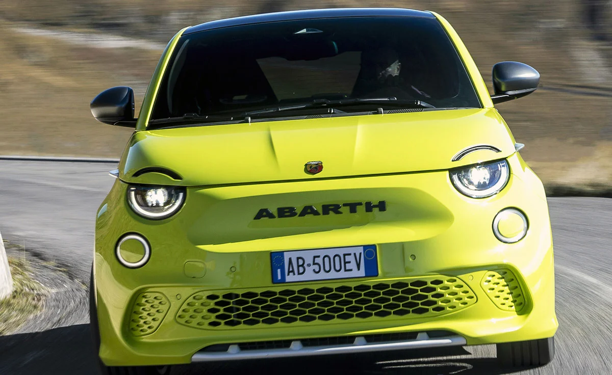 Abarth 500e Turismo Light (2024)