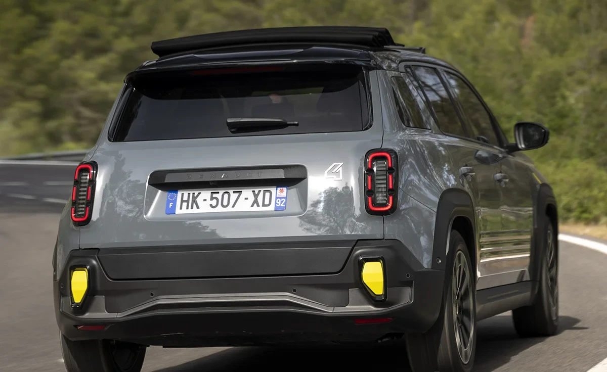 Renault 4 E-Tech evolution 110 kW (150 CV) 52 kWh (2025)
