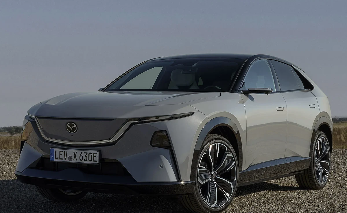 Mazda CX-6e Takumi (2026)