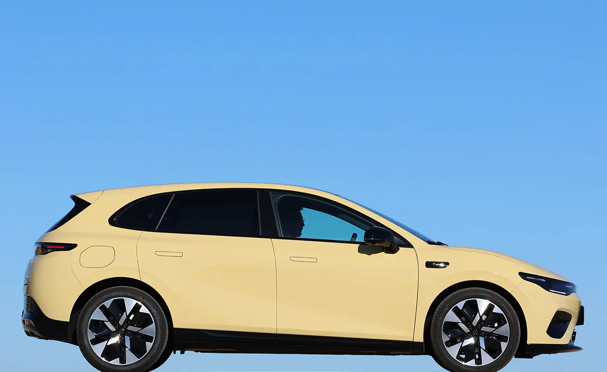 Leapmotor B05 BEV 67,1 kWh Design ProMax (2026)