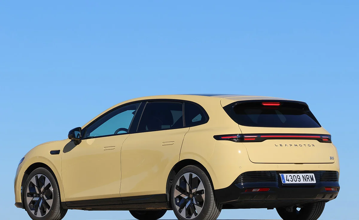 Leapmotor B05 BEV 67,1 kWh Design ProMax (2026)