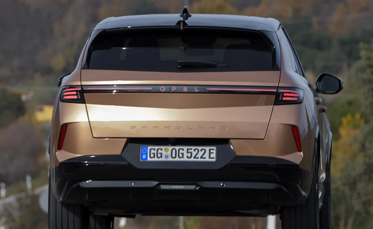 Opel Grandland Edition Electric 97 kWh 170 kW (231 CV) (2025)
