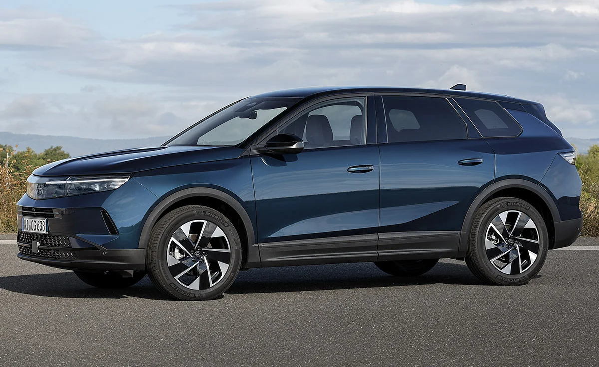 Opel Grandland Edition Electric 97 kWh 170 kW (231 CV) (2025)
