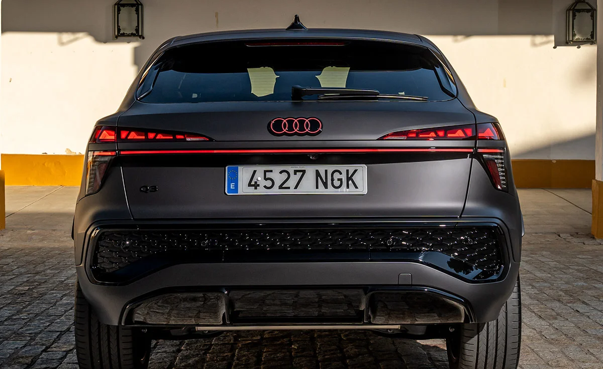 Audi Q3 SUV Black line e-hybrid 150 kW (204 CV) S tronic (2026)