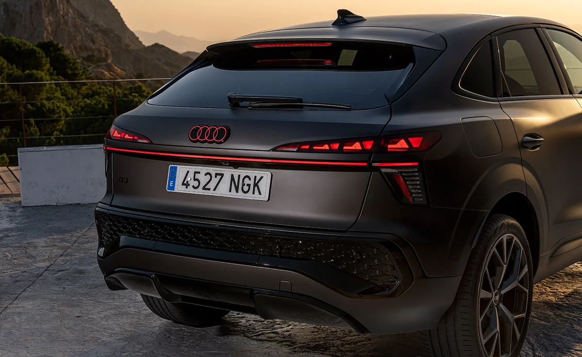 Audi Q3 SUV Black line e-hybrid 150 kW (204 CV) S tronic (2026)