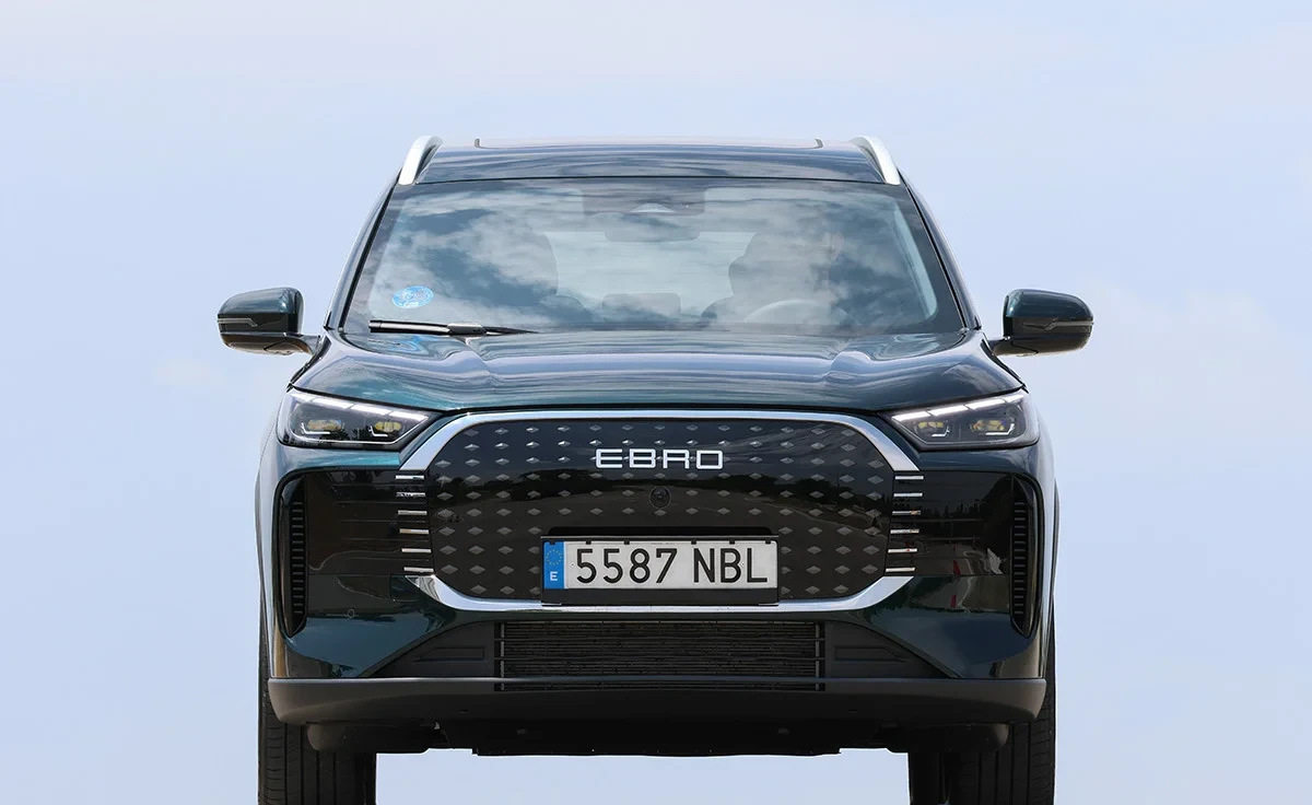 Ebro s800 PHEV Premium