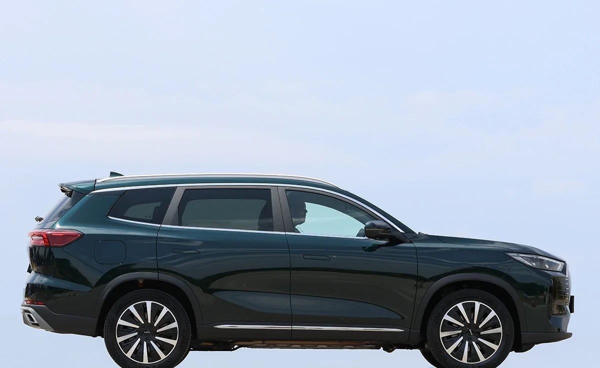 Ebro s800 PHEV Premium