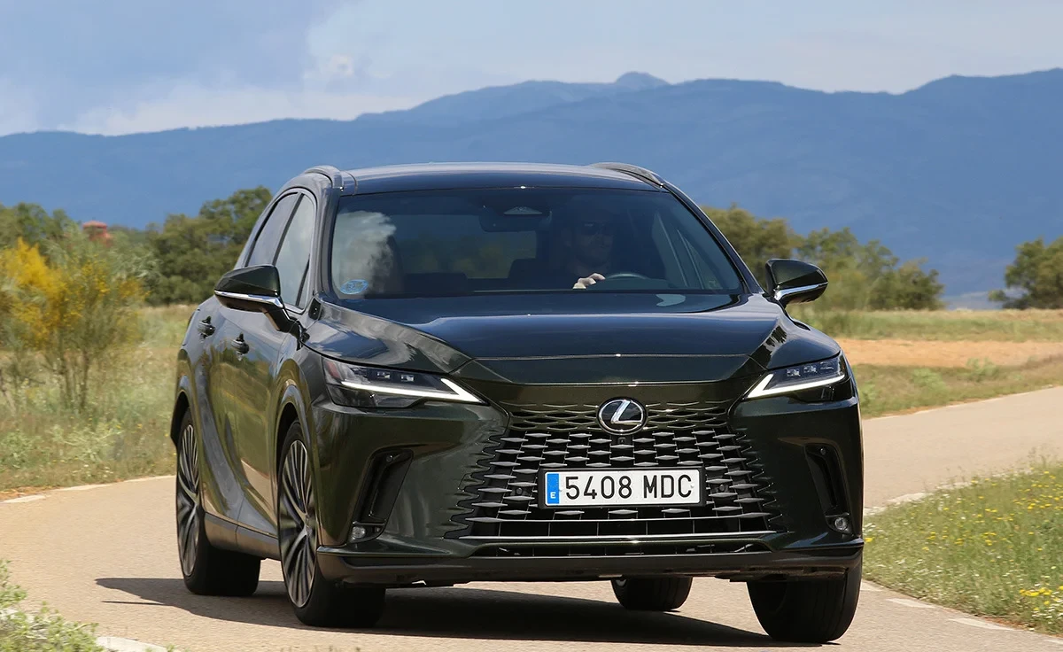 Lexus RX 450h+ Business (2026)