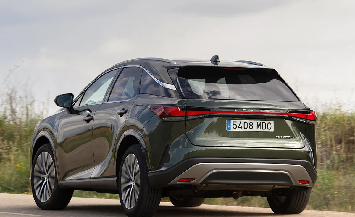 Lexus RX 450h+ Business (2026)