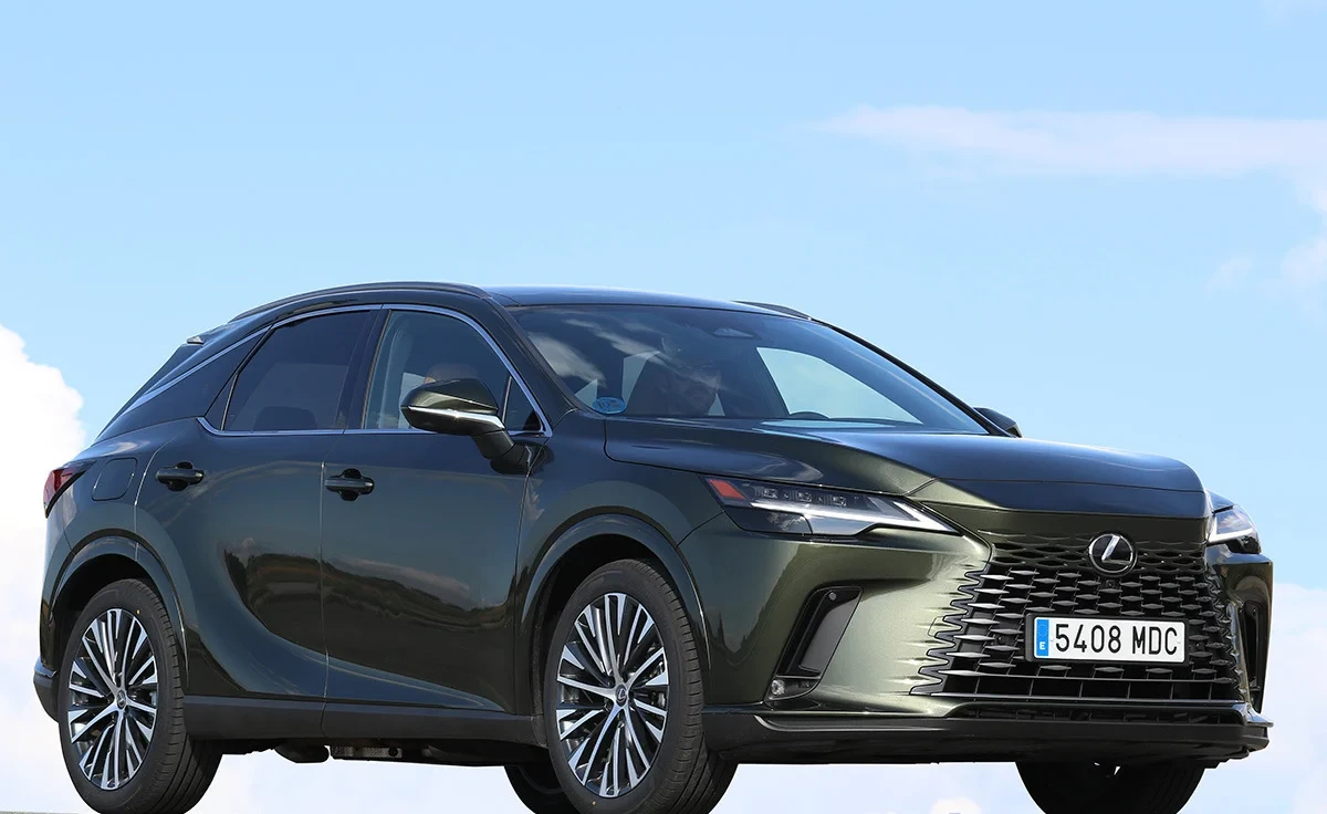 Lexus RX 450h+ Business (2026)
