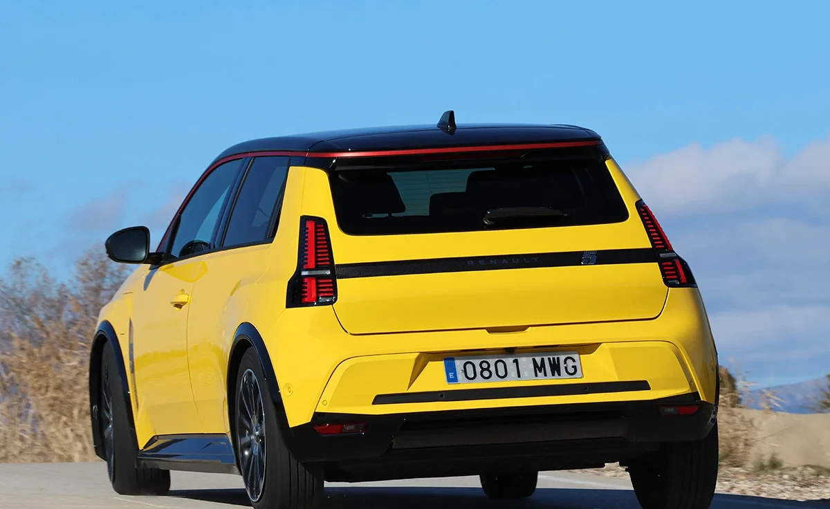 Renault 5 E-Tech evolution 110 kW (150 CV) 52 kWh (2025)