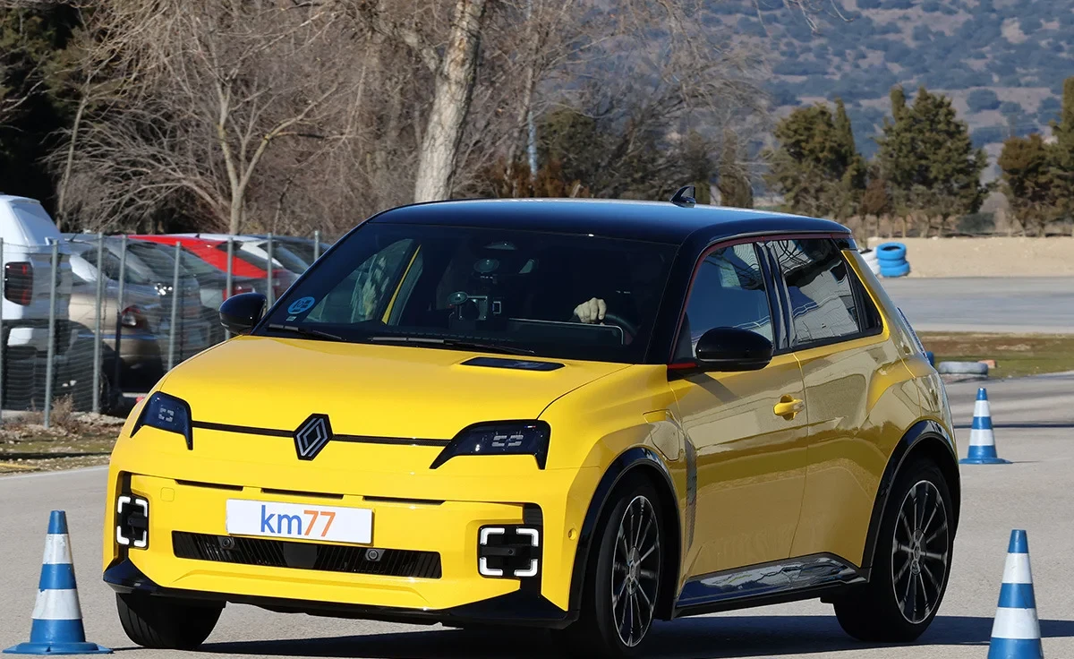Renault 5 E-Tech evolution 110 kW (150 CV) 52 kWh (2025)