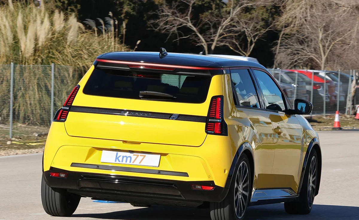 Renault 5 E-Tech evolution 110 kW (150 CV) 52 kWh (2025)