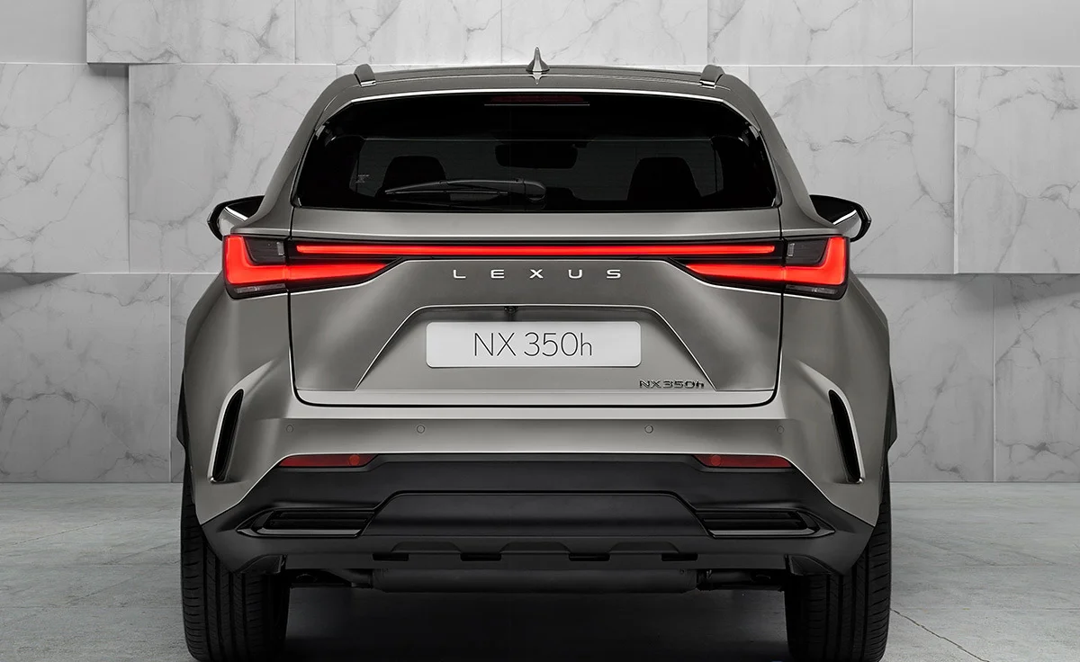 Lexus NX 450h+ 4x4 Premium+ (2025)