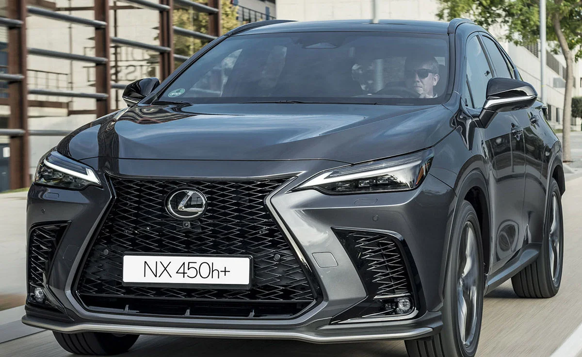 Lexus NX 450h+ 4x4 Premium+ (2025)