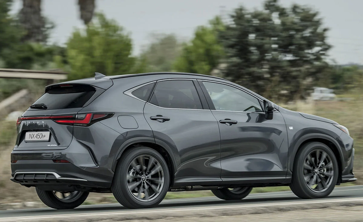 Lexus NX 450h+ 4x4 Premium+ (2025)