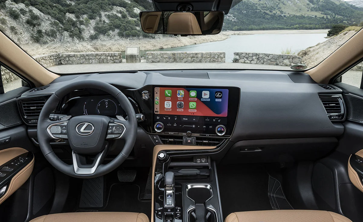 Lexus NX 450h+ 4x4 Premium+ (2025)