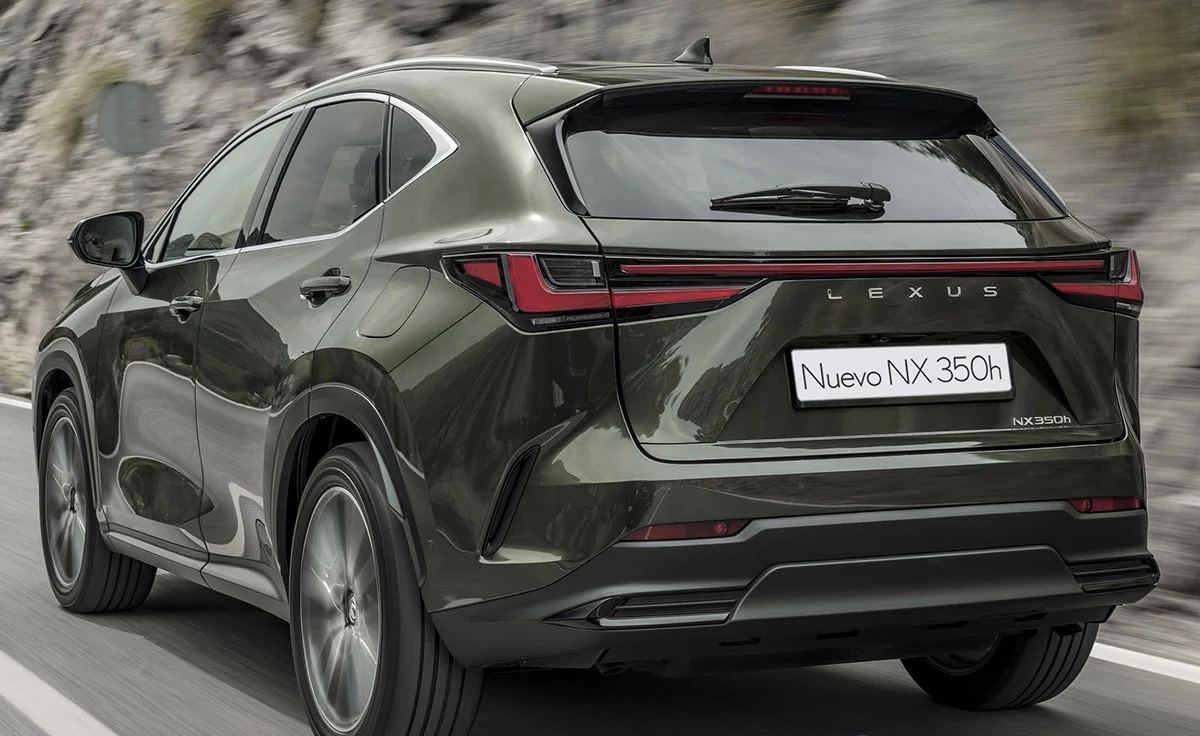 Lexus NX 450h+ 4x4 Premium+ (2025)