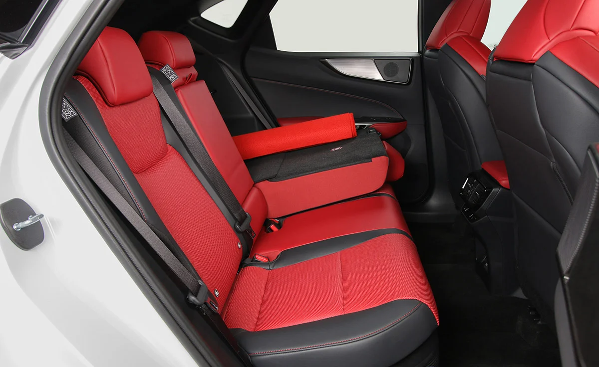 Lexus NX 450h+ 4x4 Premium+ (2025)