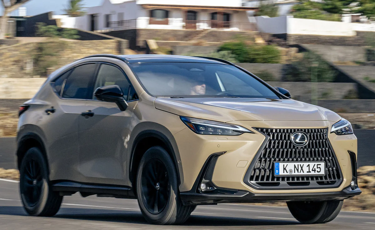 Lexus NX 450h+ 4x4 Premium+ (2025)