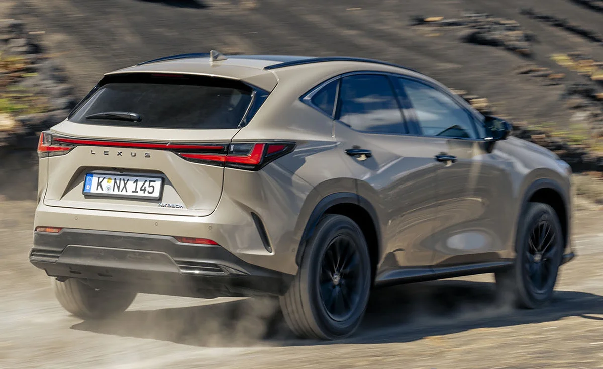 Lexus NX 450h+ 4x4 Premium+ (2025)