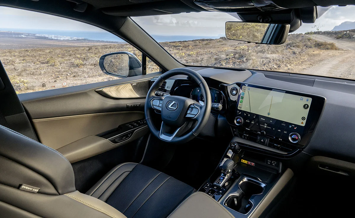 Lexus NX 450h+ 4x4 Premium+ (2025)