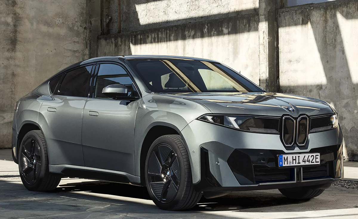 BMW iX4 50 xDrive