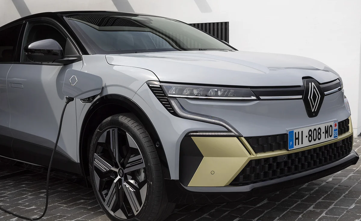 Renault Megane E-Tech Eléctrico esprit Alpine 160 kW (220 CV) autonomía confort (2025)