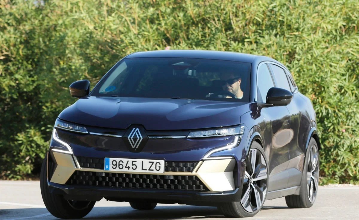 Renault Megane E-Tech Eléctrico esprit Alpine 160 kW (220 CV) autonomía confort (2025)