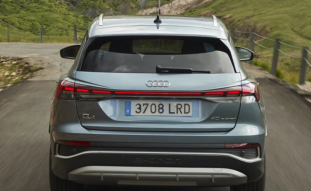 Audi Q4 e-tron 45 Genuine edition (2024-2026)