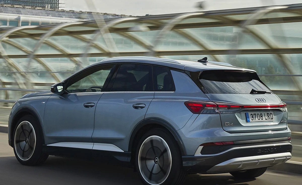 Audi Q4 e-tron 45 Genuine edition (2024-2026)